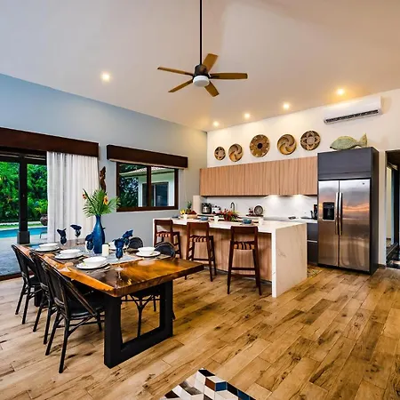 Luxury Vacation Rentals At Hacienda Pinilla Tamarindo Exterior photo
