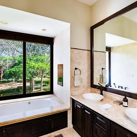Luxury Vacation Rentals At Hacienda Pinilla Tamarindo Room photo
