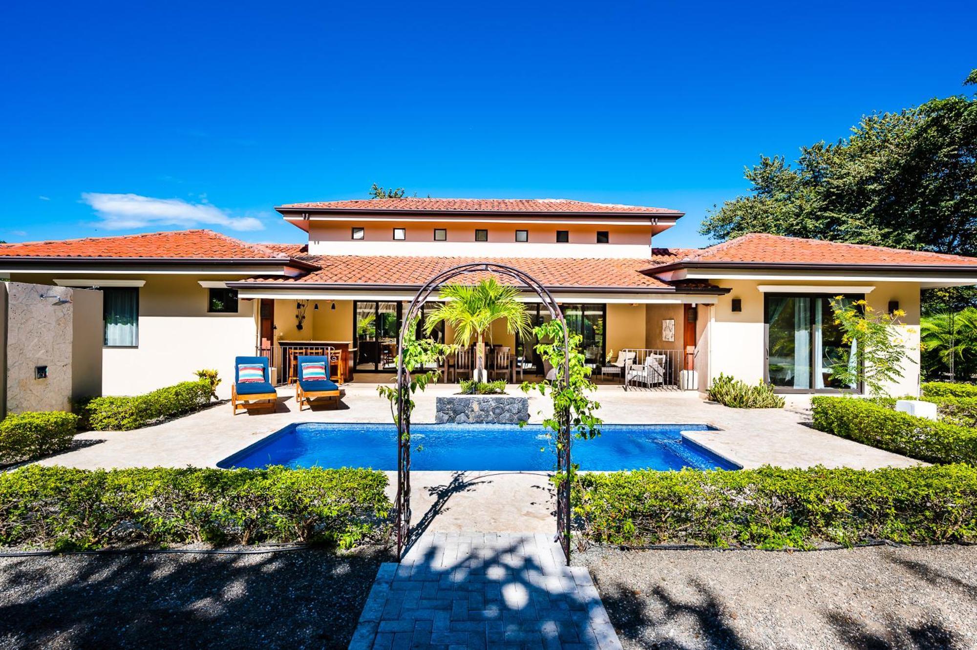 Luxury Vacation At Hacienda Pinilla *